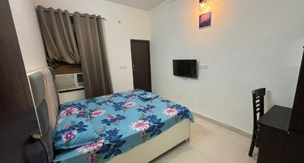 Green Bacchus Stays| Private room with kitchen Room Type - Bedroom 7