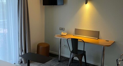 ibis Styles Bourbon Lancy Room Type - Standard Room with two single beds