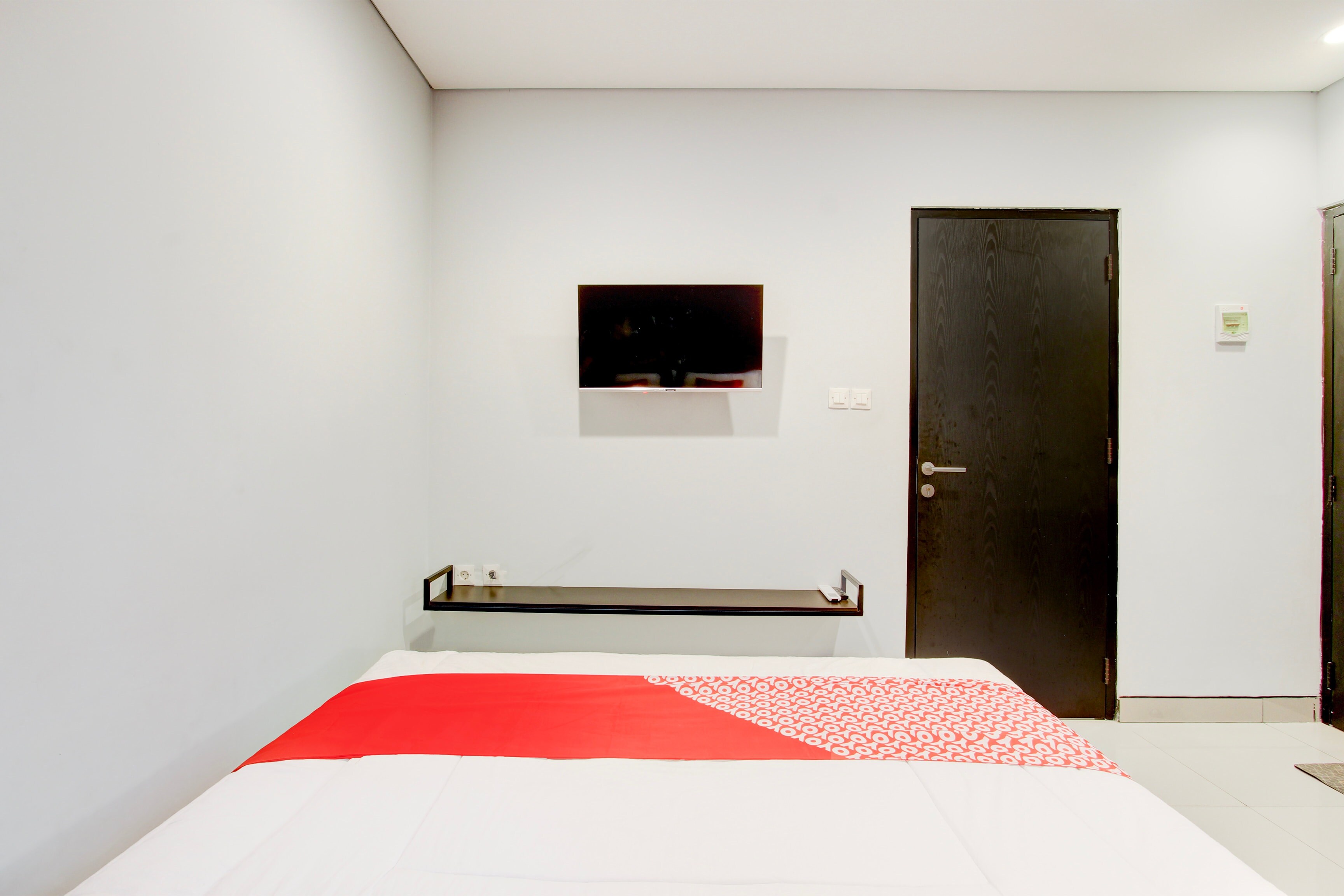 Hotel O Rubina Syariah Hotel - Tap to explore photos
