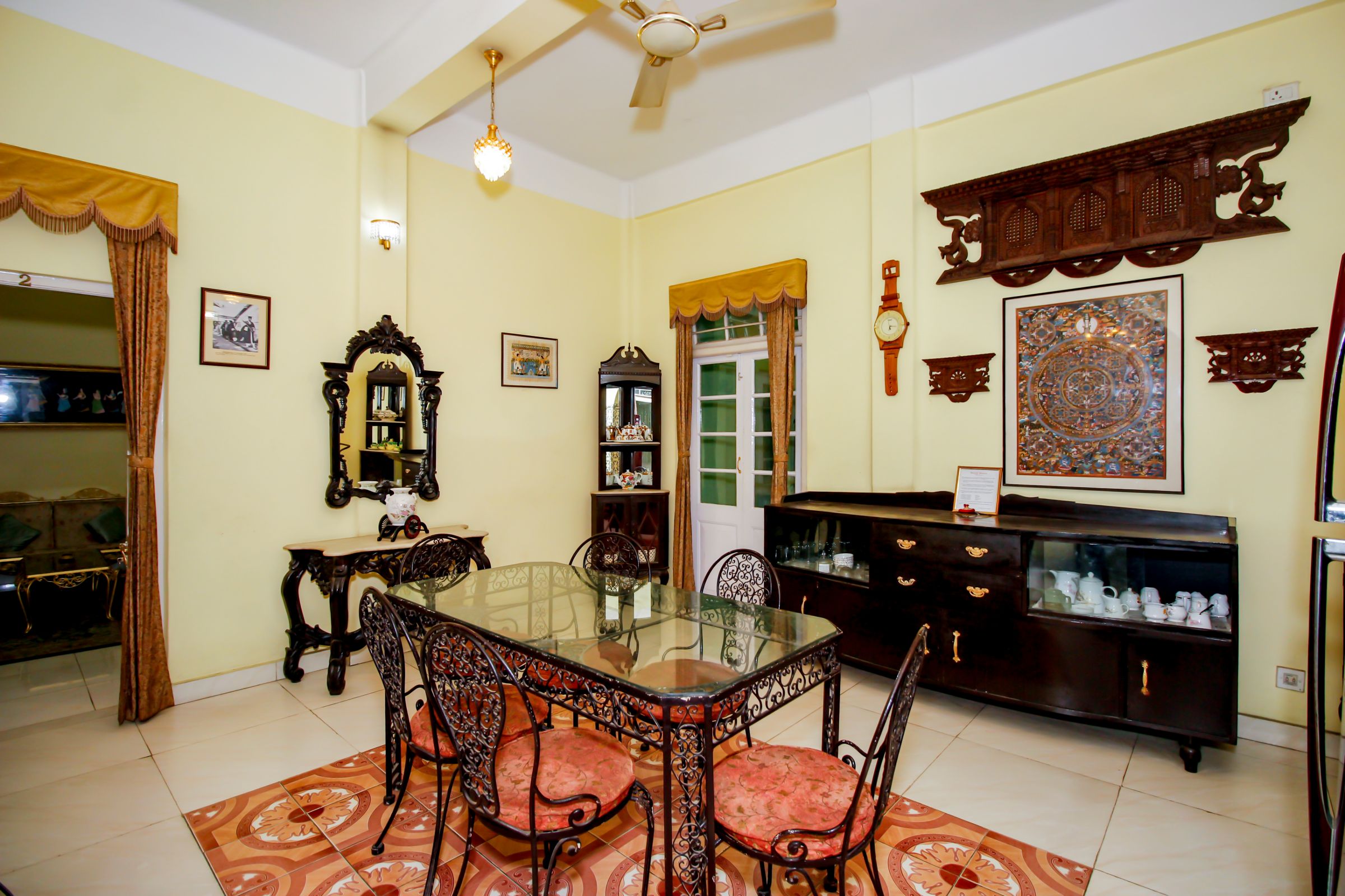 Main gallery