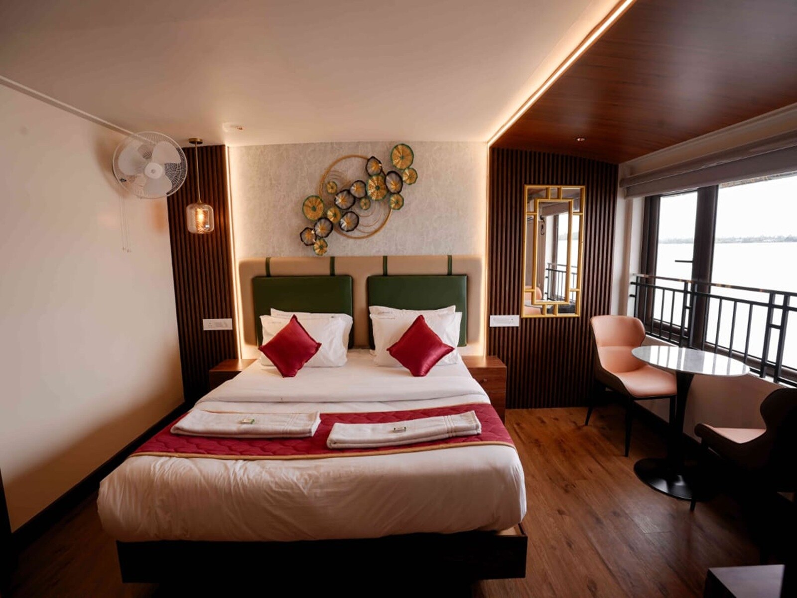 Ultra luxury house boat Alleppey by LexStays Houseboat Alleppey | Book ...