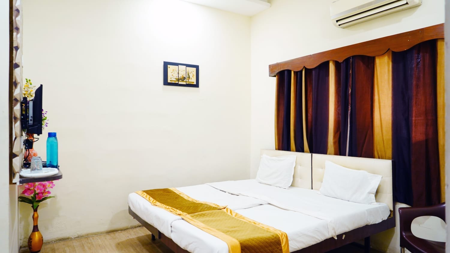 Hotel Rampriya - Tap to explore photos