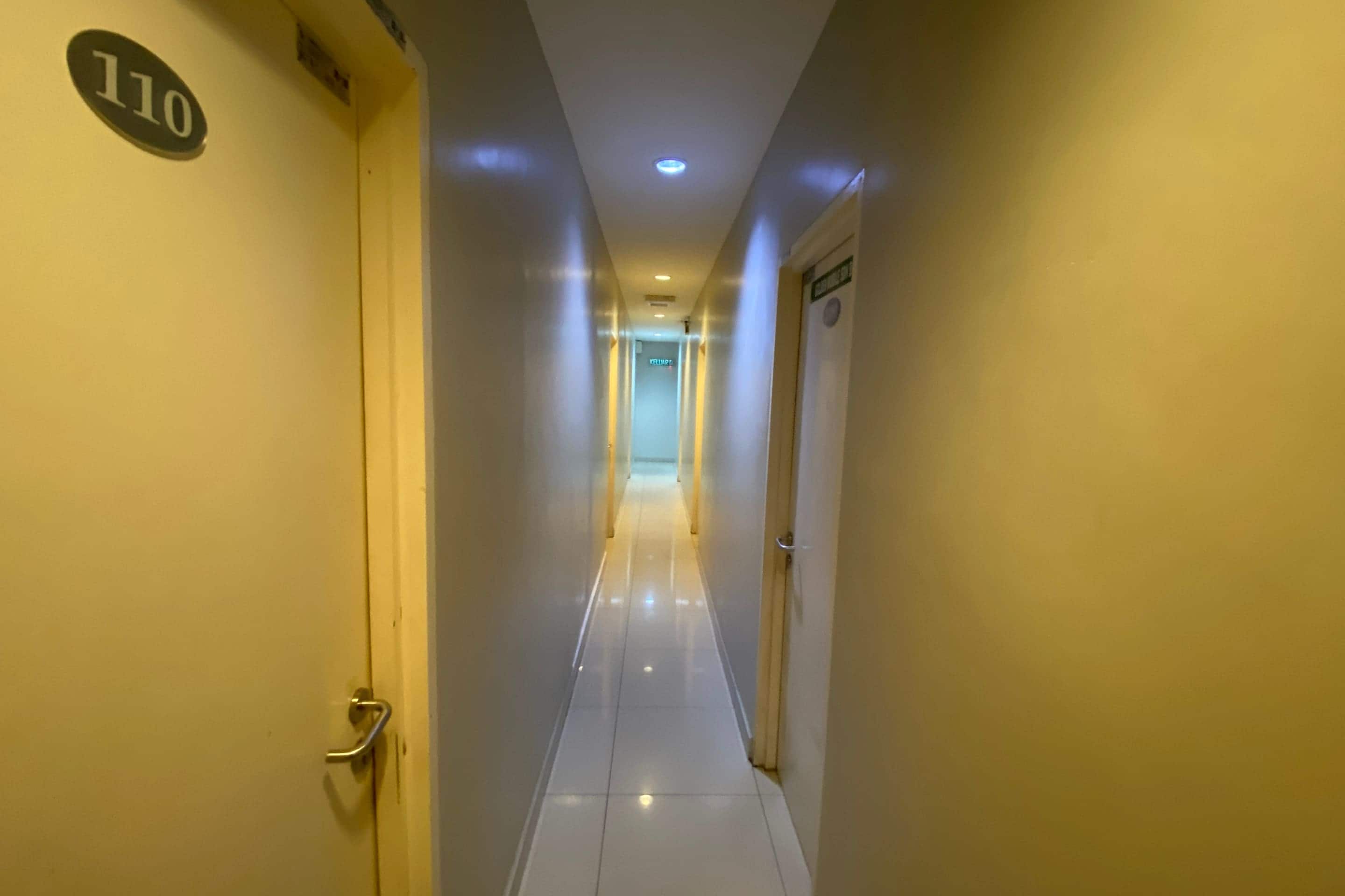 Hotel O Nice Stay Three Six Five Services - Tap to explore photos