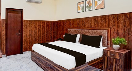 OYO Collection O Govind Vihar Matiyari Formerly Saffron Room Type - Classic