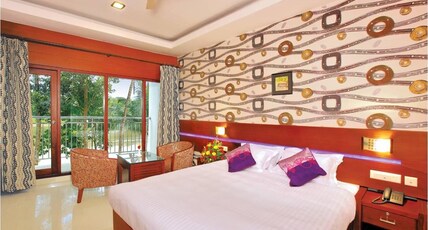 Hotel VKJ International Room Type - River View AC Room  with balcony