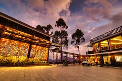 Chandys Drizzle Drops- Munnar Top Station