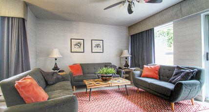 Best Western Plus Regency Inn and Conference Centre Room Type - Suite-2 King Beds, Non-Smoking, Presidential Suite, Two Bedrooms, Full Kitchen, Dining Room, 2 Bathr