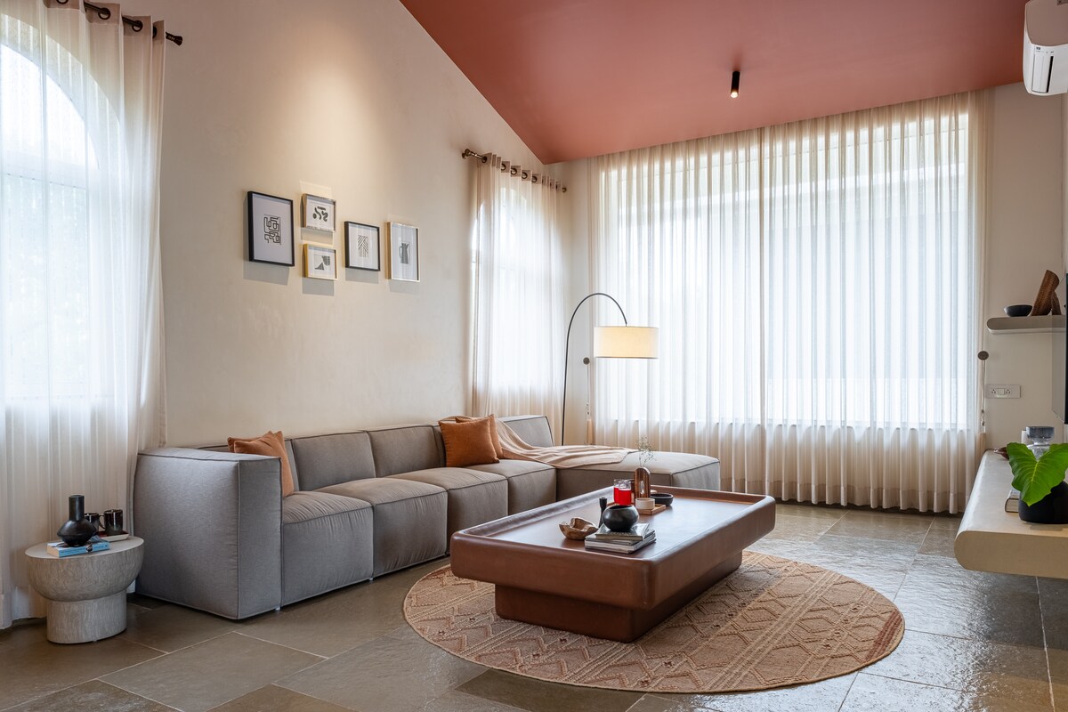 Biaanca by Serai Villas 4BHK Vagator - Tap to explore photos