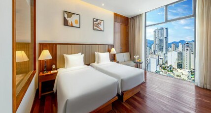 Green Beach Hotel Nha Trang Room Type - Premier Twin City View