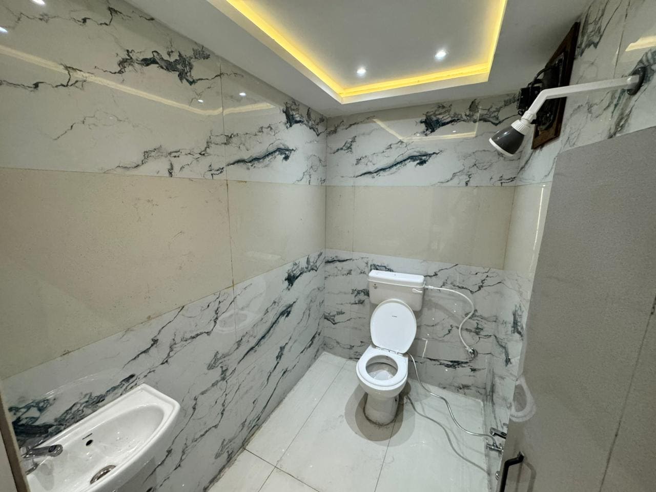 Hotel Janki - Tap to explore photos