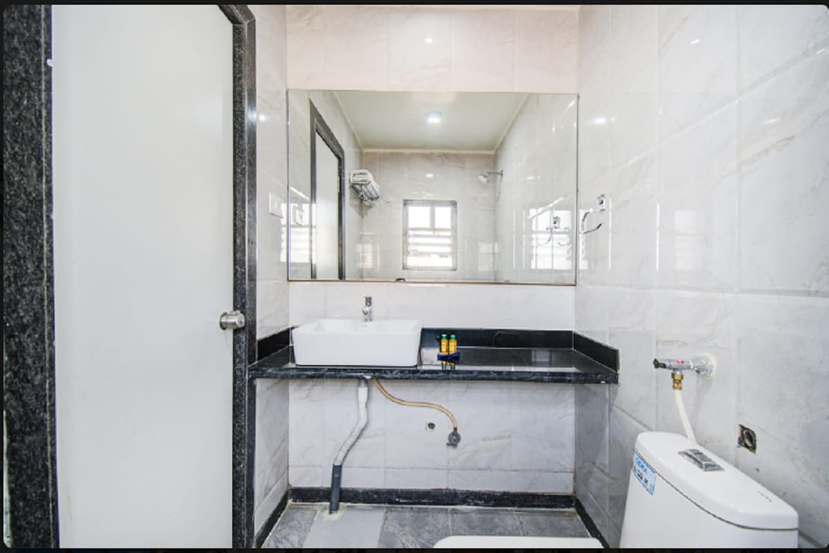 Hotel Krishna Regency - Tap to explore photos