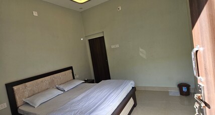 Shree hotel Room Type - Bedroom 4