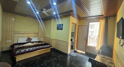 R.V. HOMESTAY Room Type - Bedroom 3