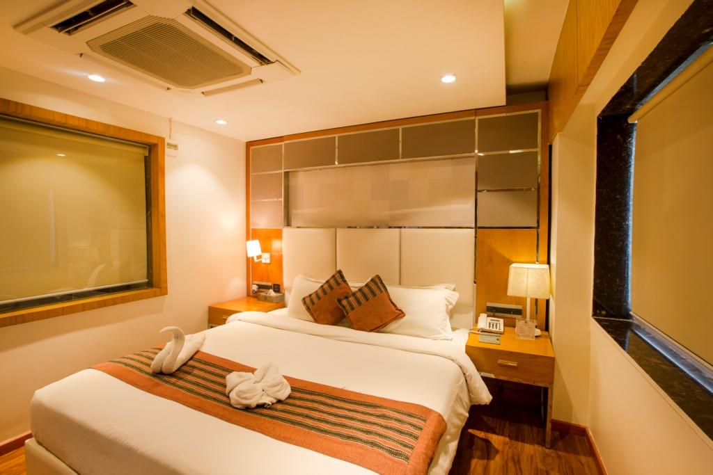 Hotel Shubh Inn - Tap to explore photos