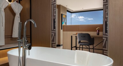 Parallel Hotel Udaipur, a member of Radisson Individuals Room Type - Suite