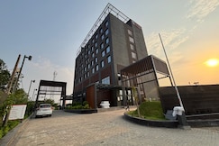 Ramada Encore By Wyndham Ayodhya Takpura