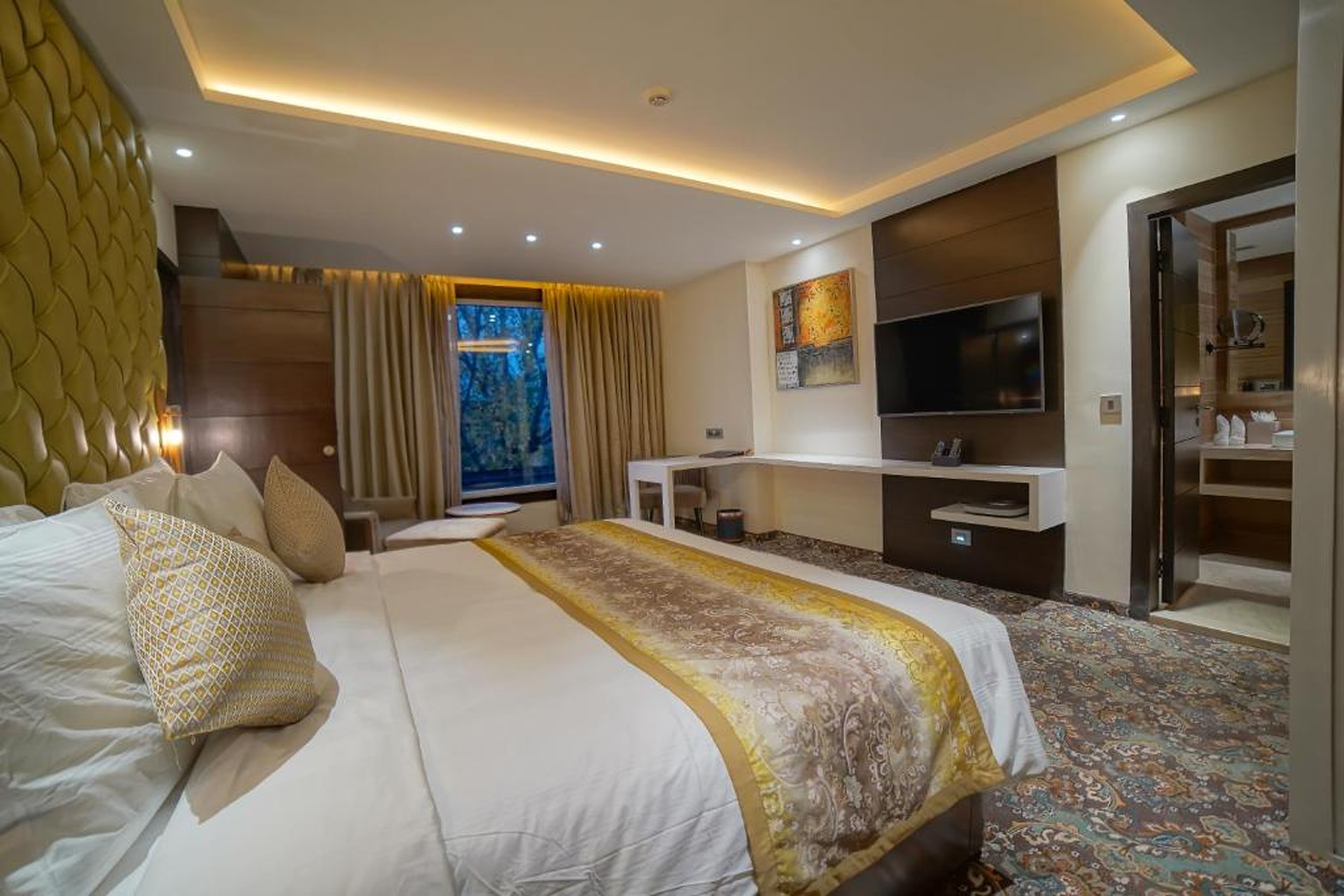 Hotel The Kabo - Luxury Boutique Hotel - Tap to explore photos