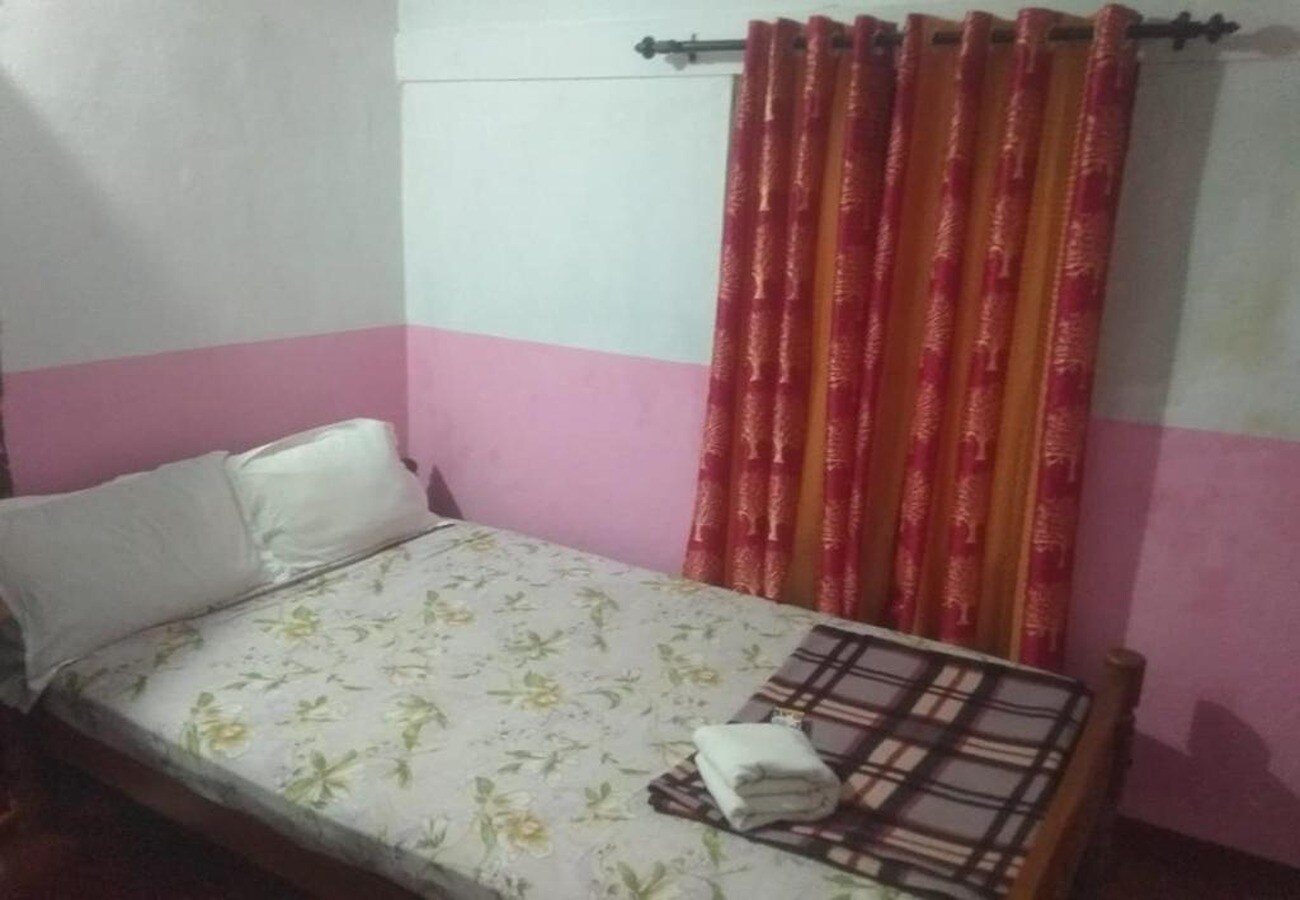 Green Valley Homestay Vagamon - Tap to explore photos