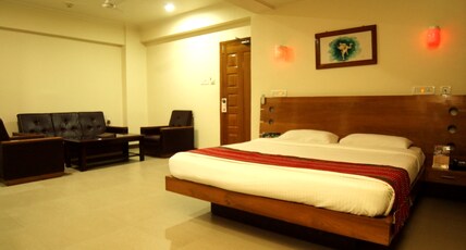 Hotel Yaiphaba Room Type - Premium Suite