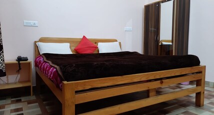 Him Valley Homes Room Type - Deluxe Room