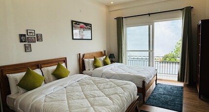 The Ridge House Tehri Room Type - Family Suite  (Cloud View)