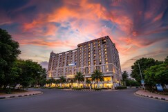 FabHotel Sapphire 83