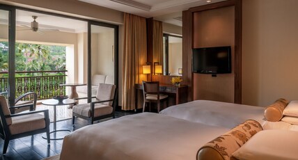 Grand Hyatt Goa Room Type - 2 Twins Beds With Balcony Bay View Club Access