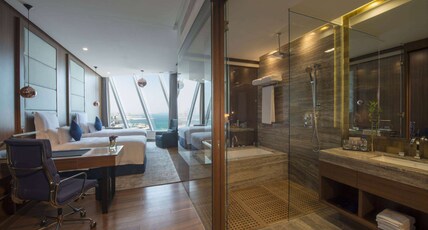 Wyndham Grand Manama Room Type - Superior Twin Room Smoking
