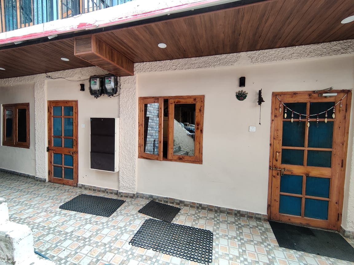 Mehdudia GuestHouse - Tap to explore photos