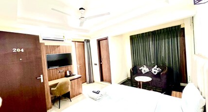 DM 45 @Millenium City Centre Room Type - Suite with Balcony