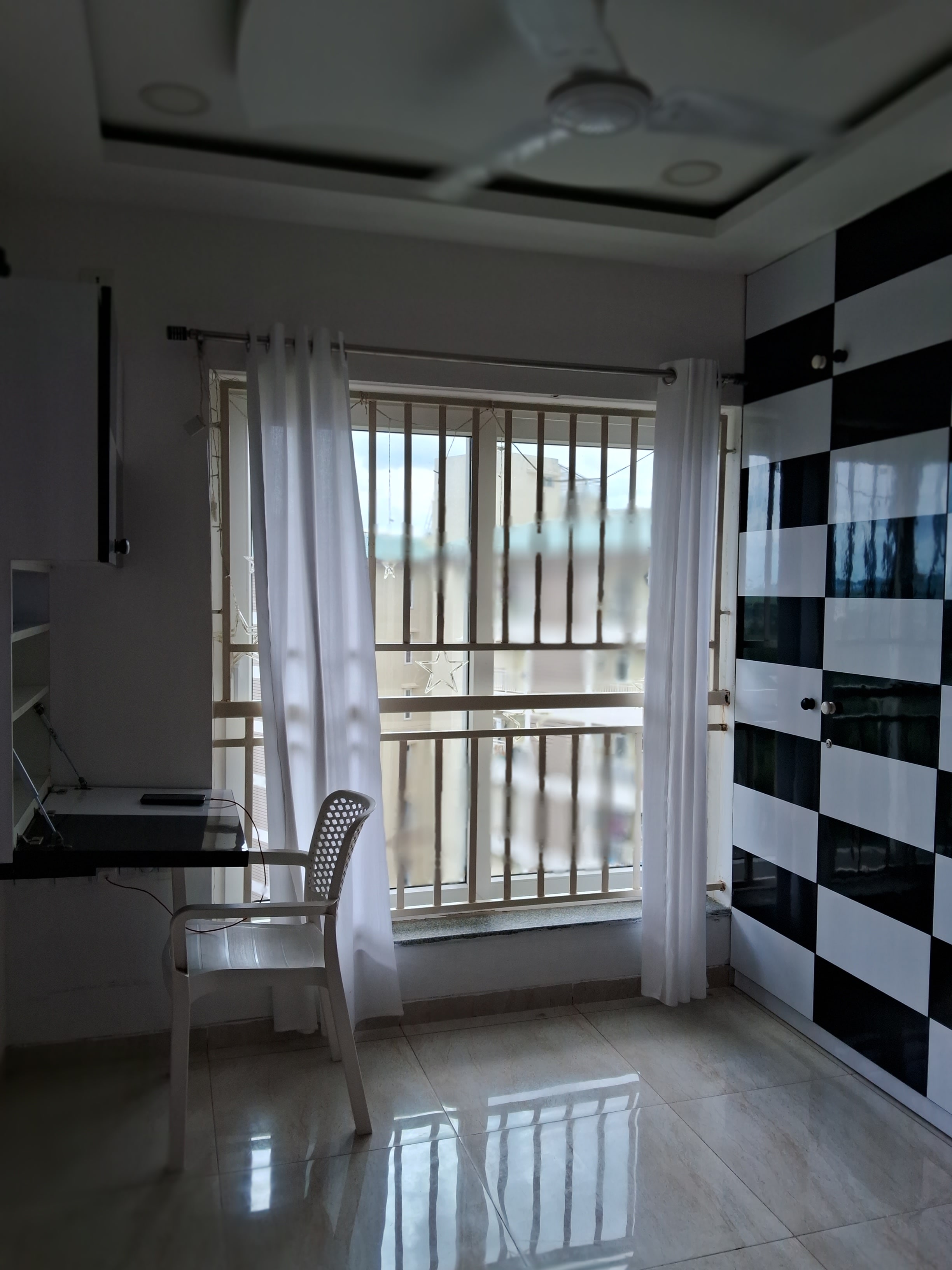 Tiger Den - Tap to explore photos