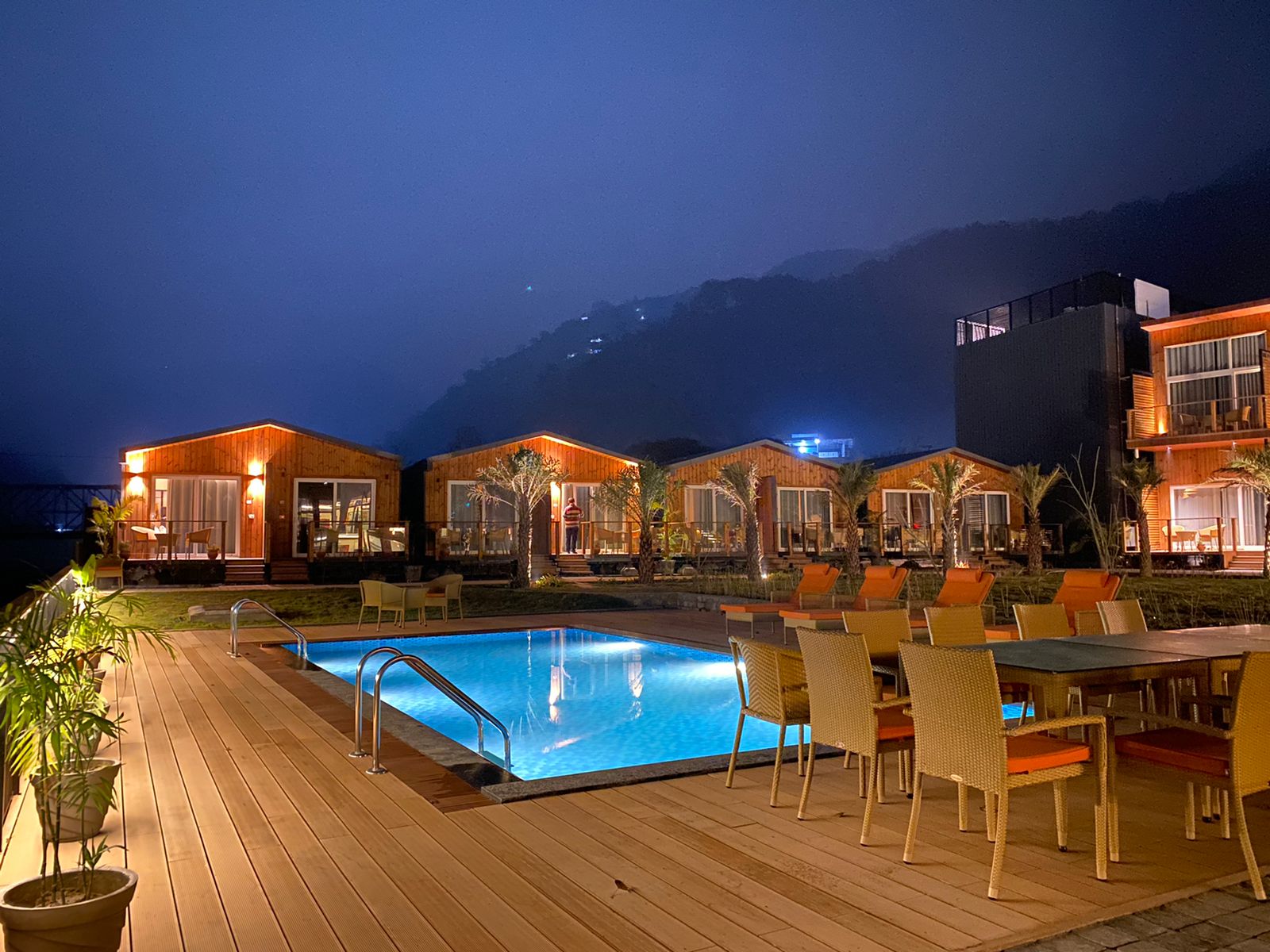 juSTa Luxe Rasa Retreat & Spa (Closest Luxury Resort to Neelkanth Temple) - Tap to explore photos