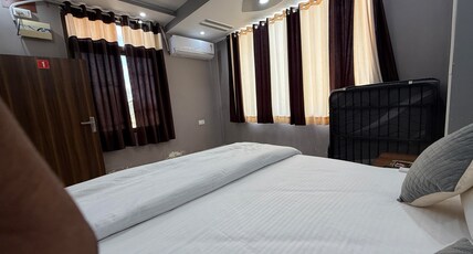 DMB HOTEL Room Type - Bedroom 3