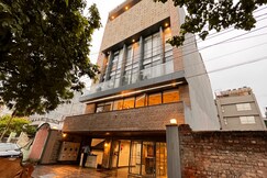 IP Royal By Qotel - A Luxury Hotel, Laxmi Nagar Delhi
