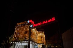 Royal Palace Hotel