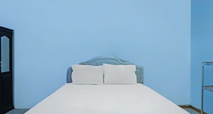 Hotel O Wilma Kost Syariah Room Type - SPOT ON Double