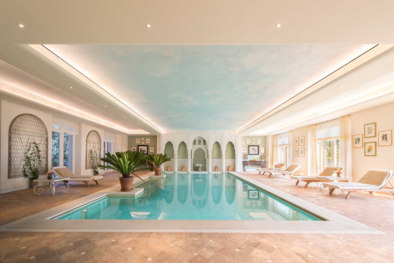 Montcalm East, Autograph Collection by Marriott - Tap to explore photos