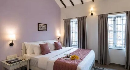 FabHotel Casa Bharat Room Type - Deluxe Room