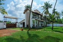 Backwater Brook | Rooms & Caretaker