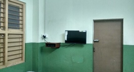 PANDIAN LODGE Room Type - Double bed room non AC