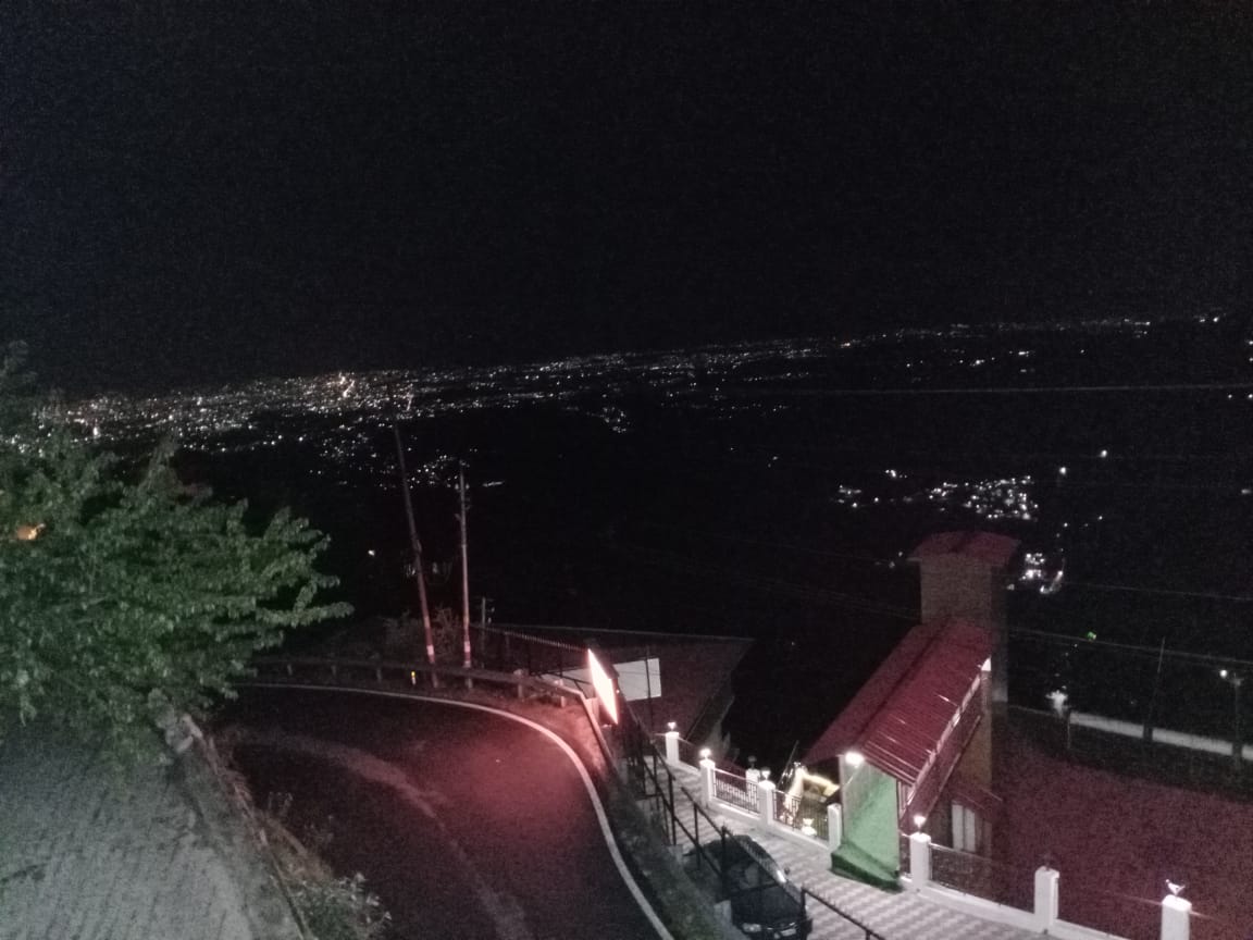 Hotel Star View - Tap to explore photos