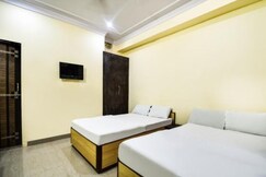 HOTEL TEEJ AND RESTAURANT