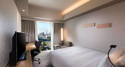 DoubleTree by Hilton Tokyo Ariake Room Type - 1 QUEEN GUEST ROOM HIGHFLR