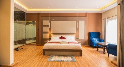 Baranda Restro and Events Room Type - Suite with Balcony