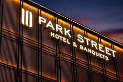 10 Park Street Hotel & Banquets