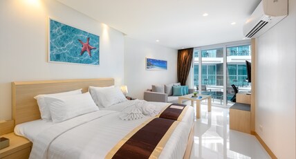 The Beachfront Hotel Phuket Room Type - Deluxe Room