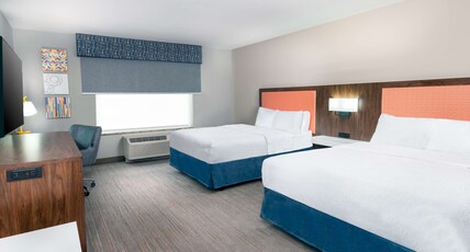 Hampton Inn & Suites by Hilton Murfreesboro Room Type - 2QN MOB HEARING ACC TUB NS