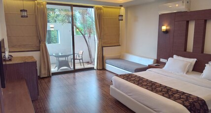 ELIVAAS Energise Soul Retreat Room Type - Energise Soul Retreat Premium Room ELIVAAS Energise Soul Retreat Room Type - Energise Soul Retreat Premium Room