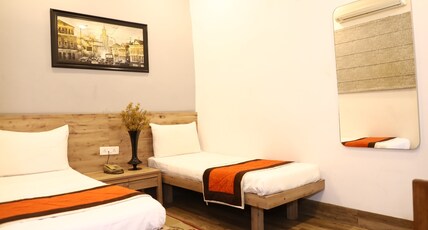Airport Hotel Terminal 1 View Room Type - Standard Room