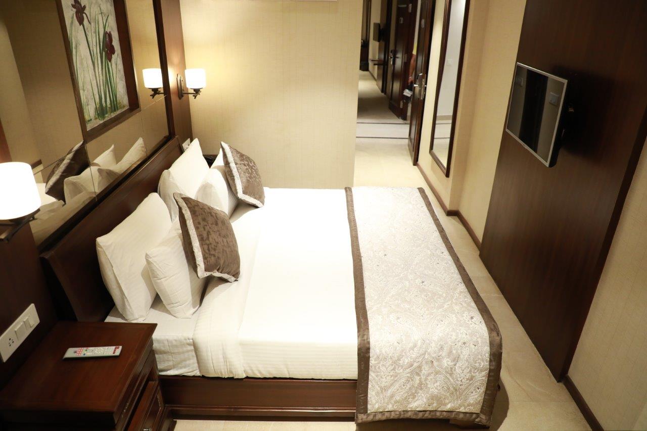 Hotel Golden Tower - Tap to explore photos